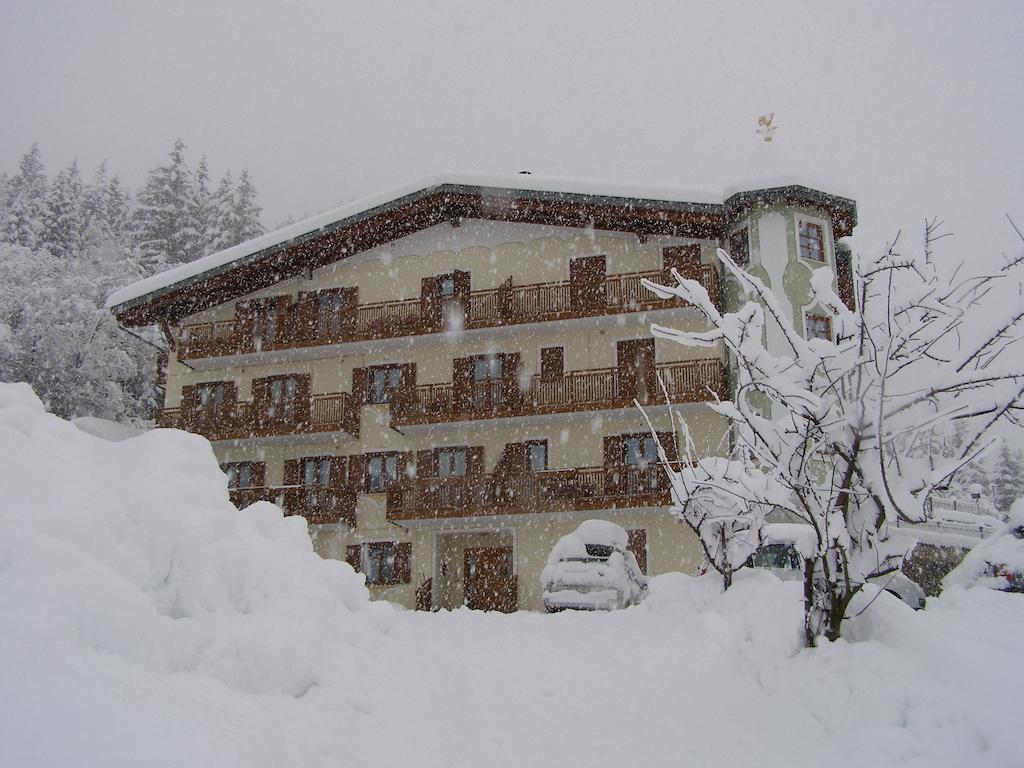 Appartamenti La Val Andalo Exterior foto